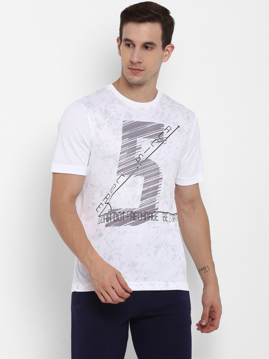 Alcis Men White Printed Round Neck T-shirt