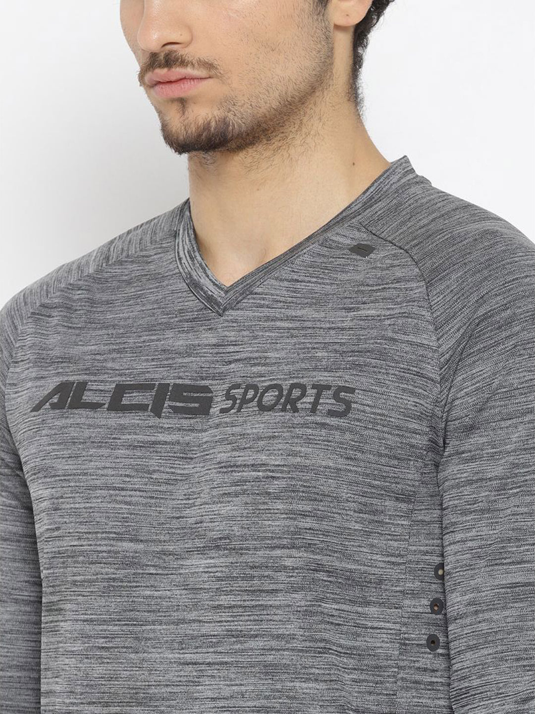 Alcis Men Grey Solid V-Neck Training T-shirt with Printed Detail