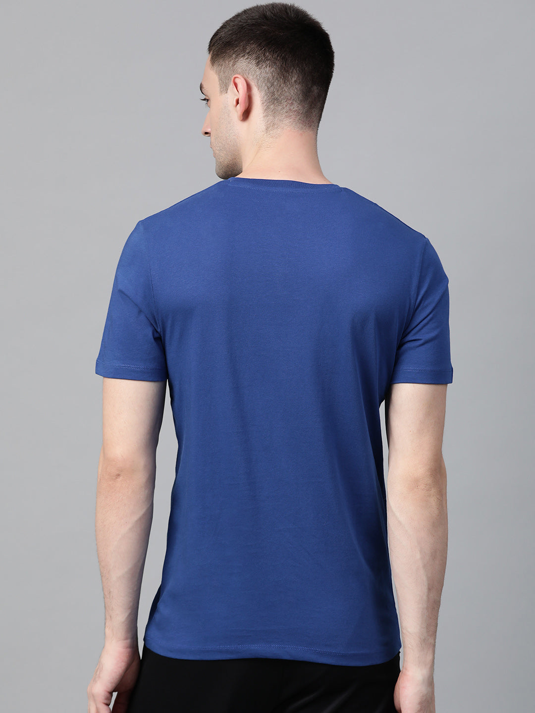 Alcis Men Blue  White Printed Round Neck T-shirt
