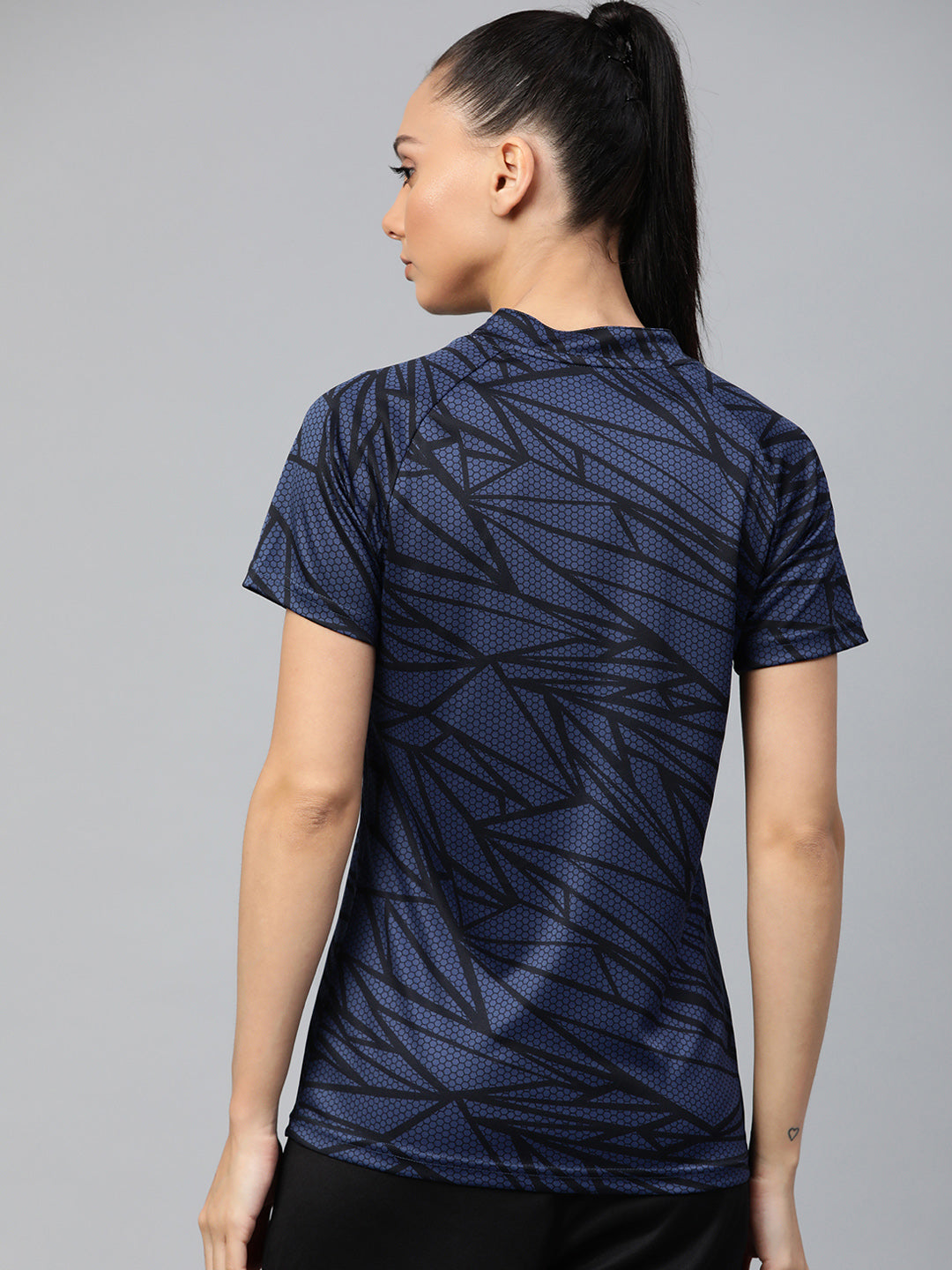 Alcis Women Navy Blue & Black Slim Fit Printed Mandarin Collar T-shirt