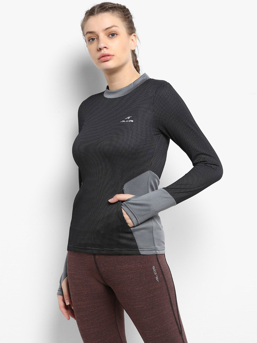 Alcis Women Black  Grey Printed AntiStatix Rapid Dry Sweatshirt