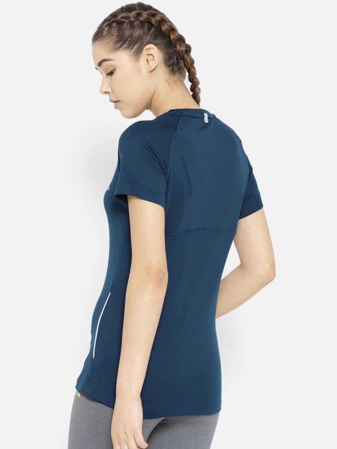 Alcis Women Navy Blue Solid Round Neck Running T-shirt