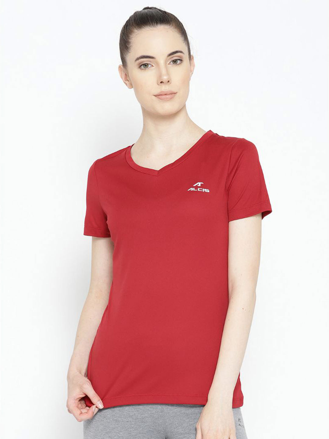 Alcis Women Red Solid Slim Fit V-Neck T-shirt